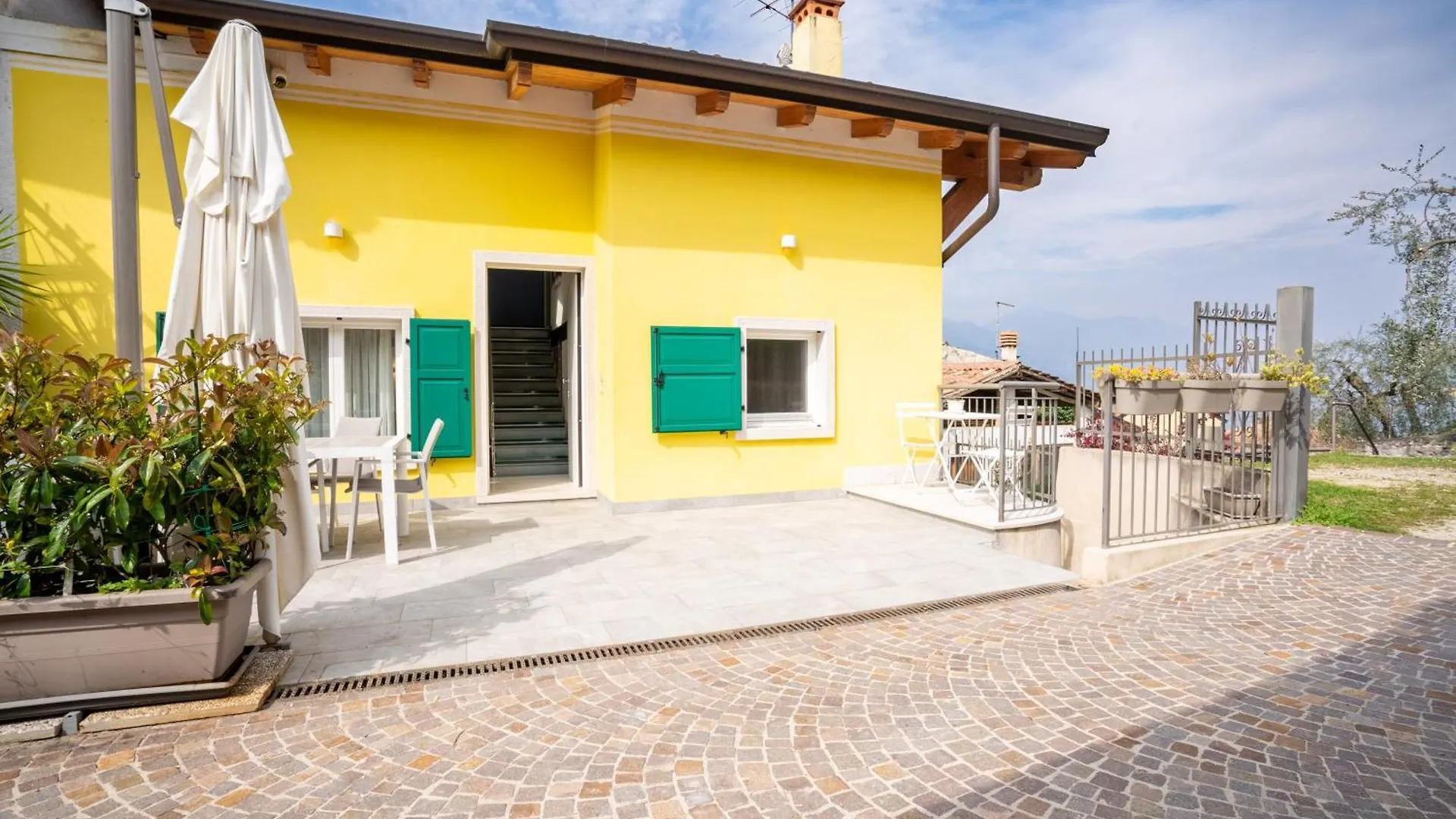 Ferienwohnung Sunrise Beth'S House Brenzone sul Garda